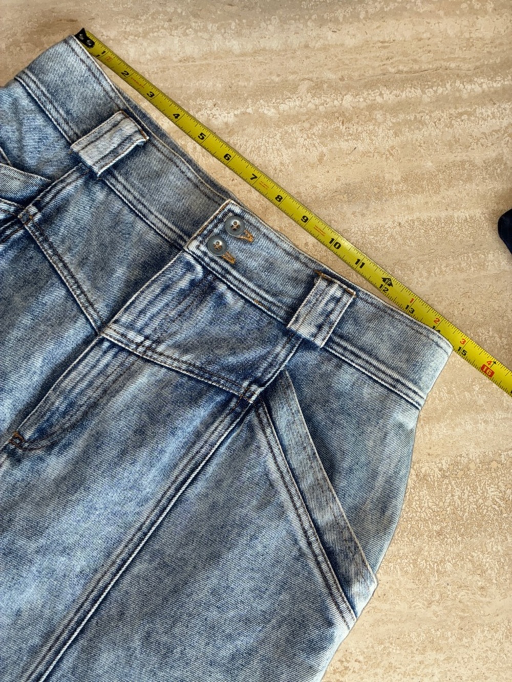 CHAUS Blue Acid Wash Denim Mini Skirt, Great Tailoring, Back Slit, Pockets 14 - Picture 11 of 12